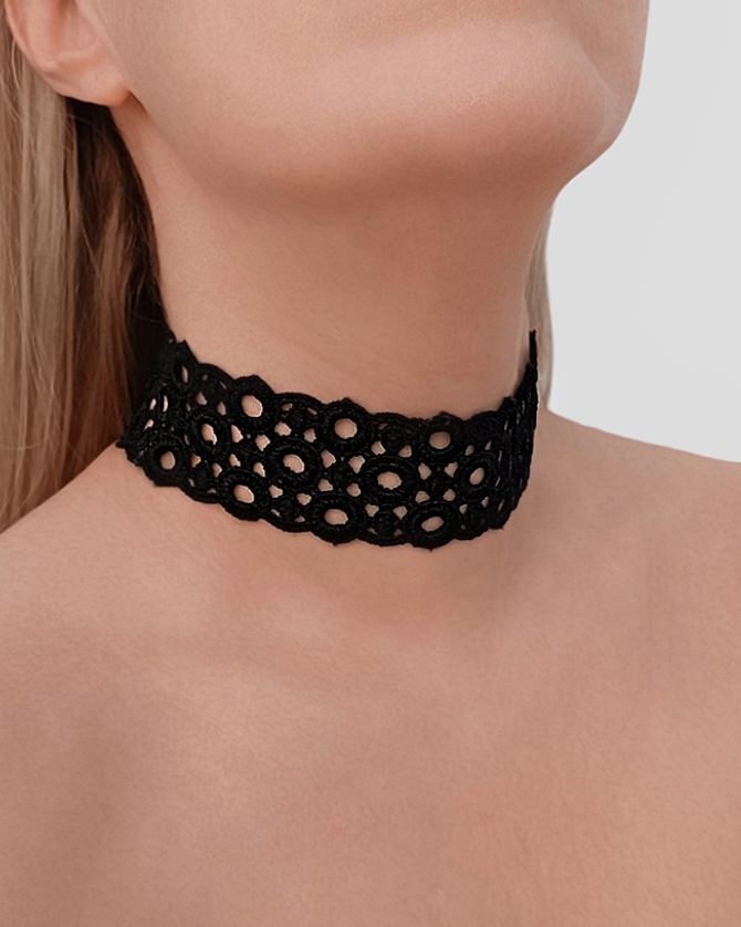 La gitana choker