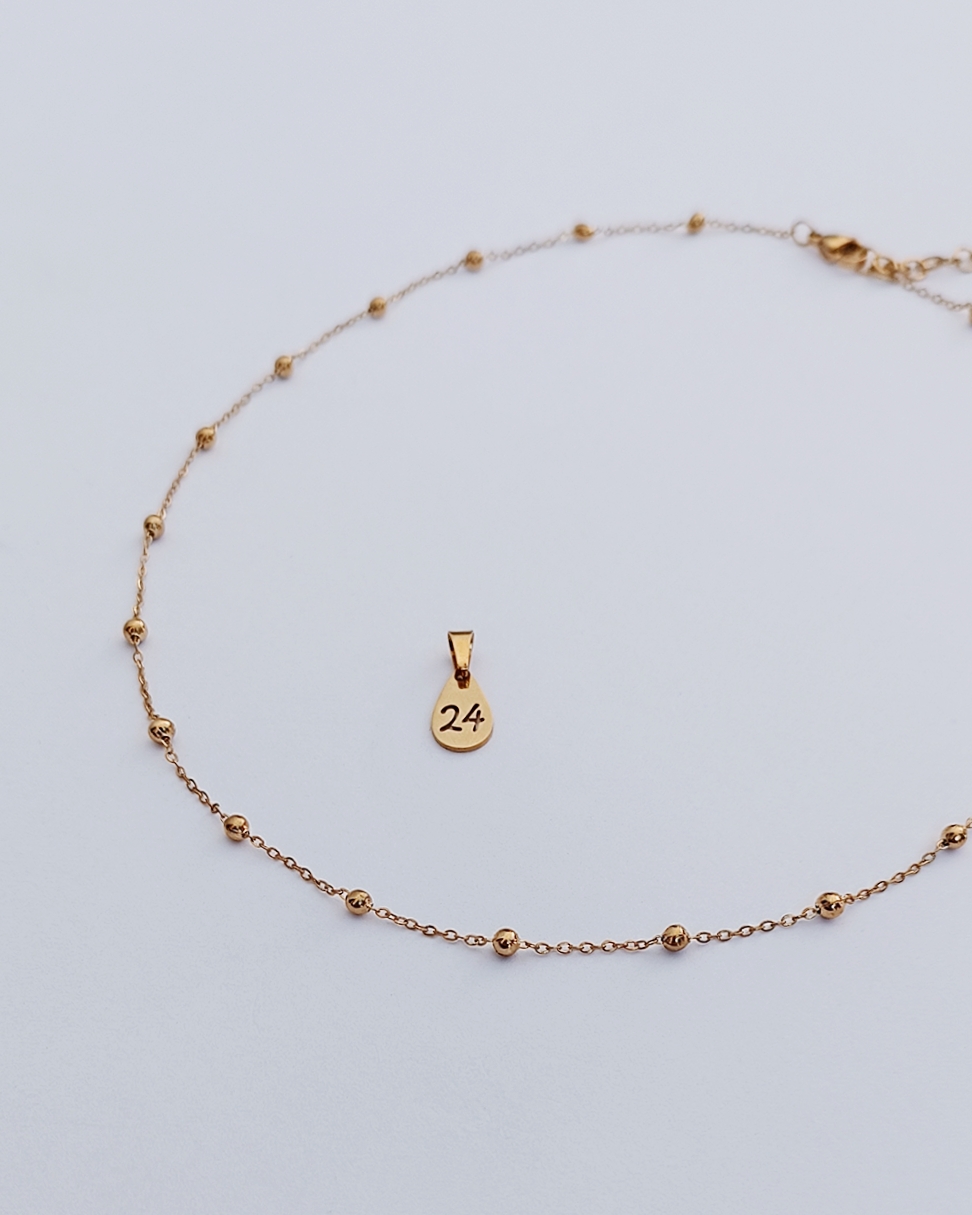 Drop 24 lucky charm necklace - Image 3