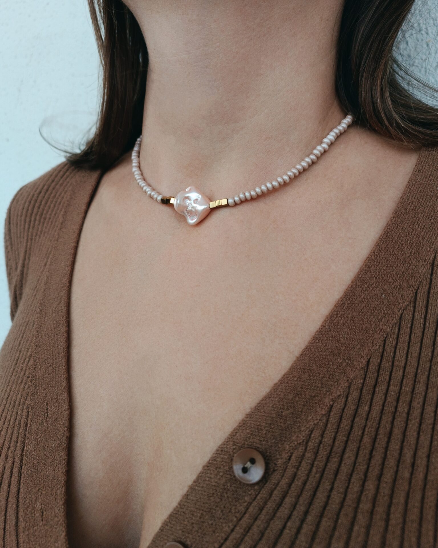 Celeste necklace (blush)